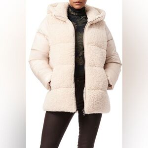 Bernardo Mixed Media Quilted Hooded Puffer Jacket in Cream XS